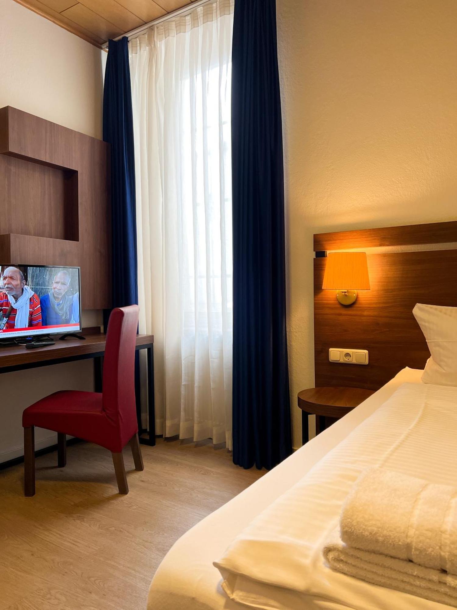 Hotel Fraenkischer Hof Kitzingen Kültér fotó